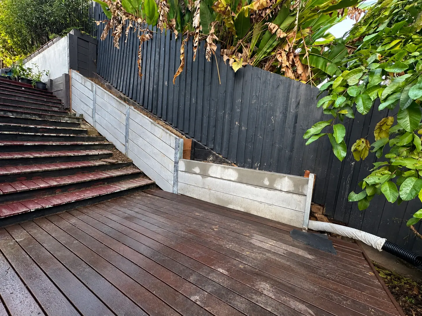 Concrete Sleeper Retaining Wall Construction